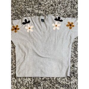 Aaeda Womens Sz M Grey Sweater Floral Embroidery Cottagecore Pullover Bloomcore